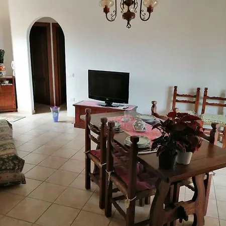 Apartament Domo Sa Mendula Orosei